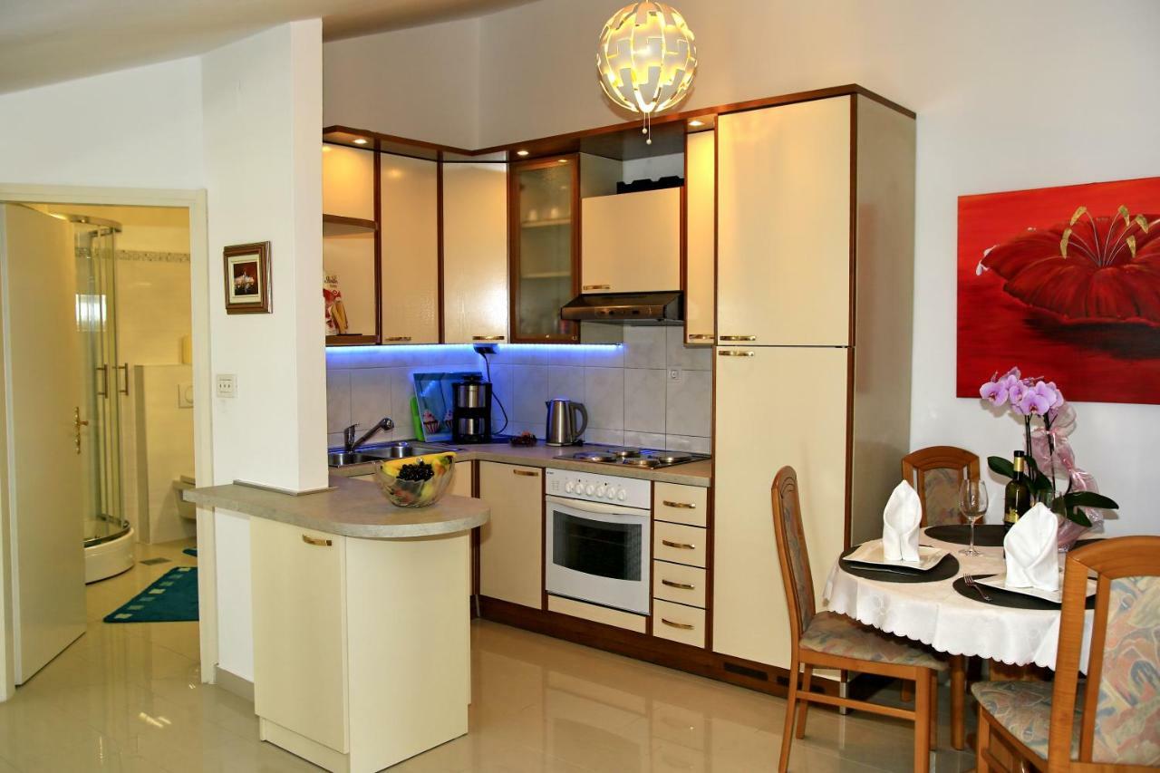 Apartment Panorama Poreč Eksteriør billede